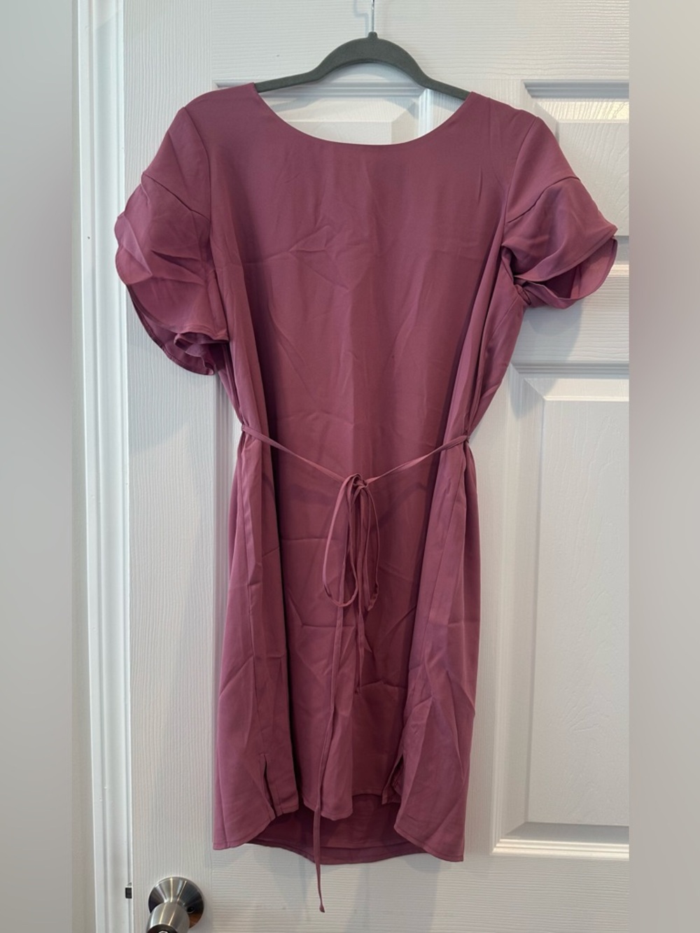 LOFT Mauve Puff-Sleeve Dress with Tie